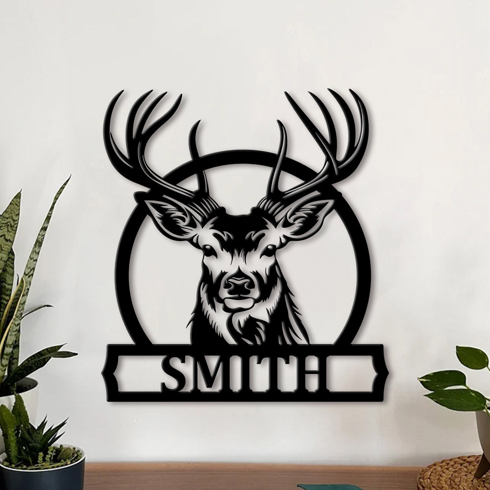 Home Decor Rustic - Personalisiertes Hirschfamilien-Namensschild aus Metall, individuelle Geweih-Wandkunst,